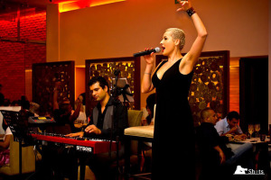 Flory Best Singer in dubai 05