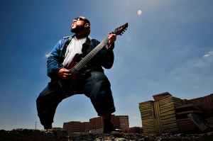 Buist Guitarist in Dubai