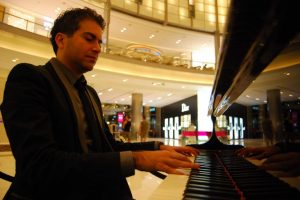 Arabic Piano Player in Dubai 01